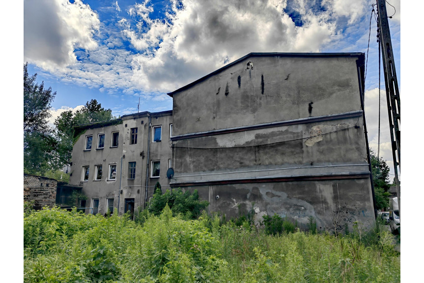 Sosnowiec, Pogoń, Kamienica Sosnowiec Nowa Pogoń. 13 mieszkań.